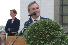 L1570956